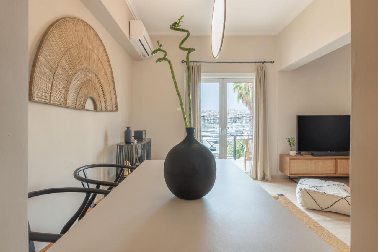 Apartmán Minimal Retreat W/ Watercoloured Sunset View Pireus Exteriér fotografie